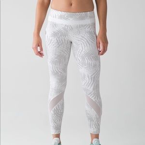 Lululemon Palm Camo pants